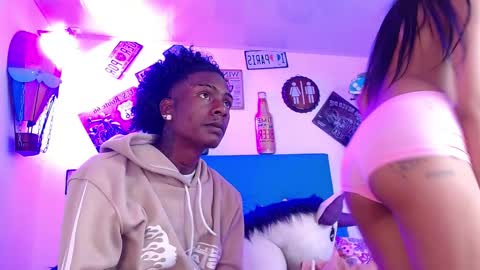 lili_roussi online show from 09.24.25