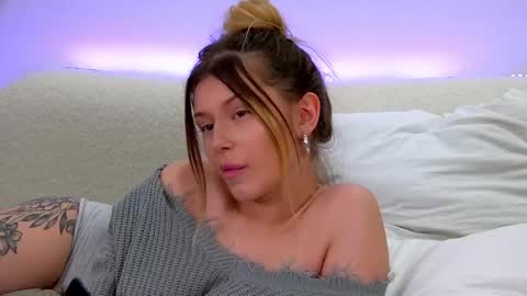 Mia online show from 03.03.25