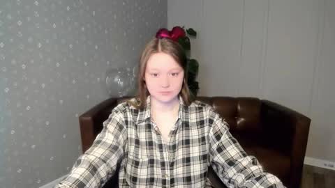 Lilian online show from 03.14.26