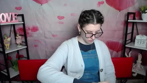 lilianashine online show from 02.23.26