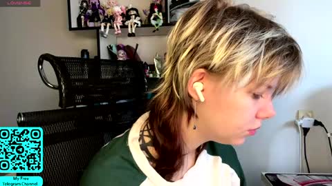 Lilian online show from 04.11.26