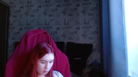 liliawoolf online show from 03.08.25