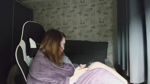 liliawoolf online show from 12.22.25