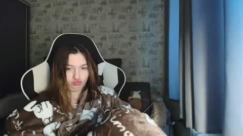 liliawoolf online show from 02.03.26