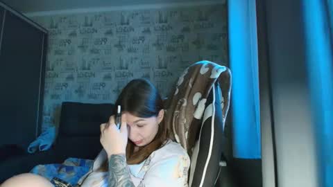 liliawoolf online show from 05.03.26