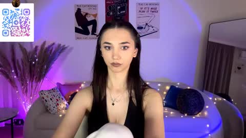 Snapshot of lilihalvorsen chatting on 07.07.26 Lina online show from 07.07.26