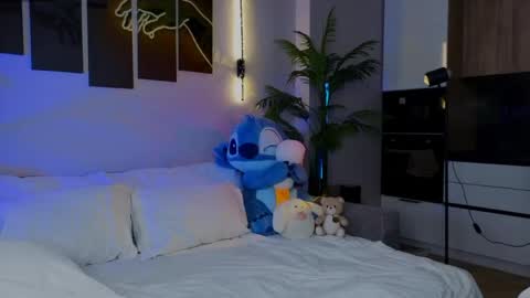 lililok101 online show from 04.21.26