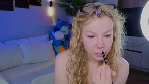 lililok101 online show from 04.28.26