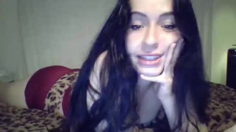 Snapshot of lililuvsy0u chatting on 05.27.26 lililuvsy0u online show from 05.27.26
