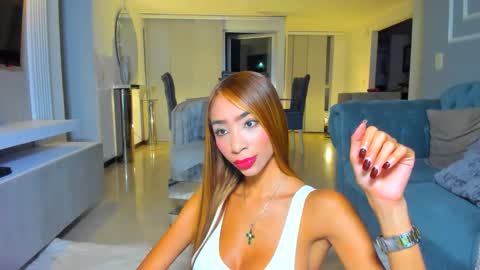 Lili  online show from 03.17.26