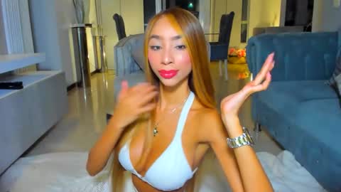 Lili  online show from 03.27.26