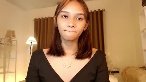 Snapshot of lilit_sensual chatting on 03.07.25 Chloe online show from 03.07.25