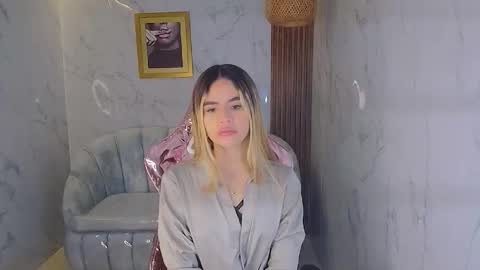 Snapshot of lilith4_s chatting on 09.17.25 Lilith online show from 09.17.25