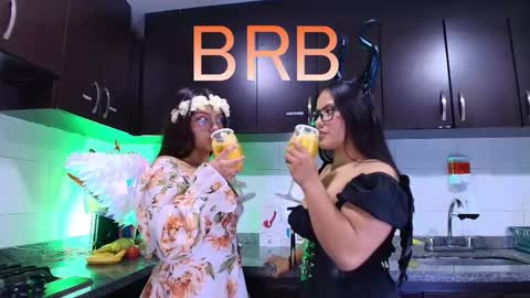 Snapshot of lilith_black_1 chatting on 11.02.25 Lilith and Khloe online show from 11.02.25