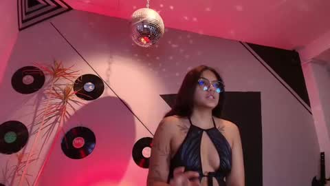 Snapshot of lilith_black_1 chatting on 11.05.25 Lilith and Khloe online show from 11.05.25