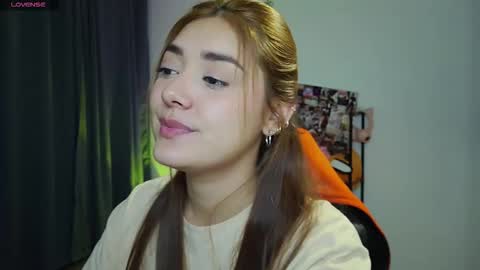 Snapshot of lilith_cruzz chatting on 01.09.26 Lilith online show from 01.09.26