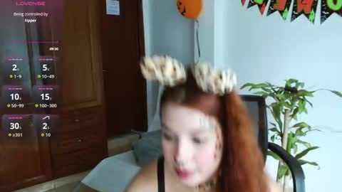 lili online show from 10.31.25