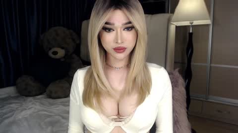 Snapshot of lilith_mazikeen69 chatting on 12.20.24 QUEEN LILITH BORBON online show from 12.20.24