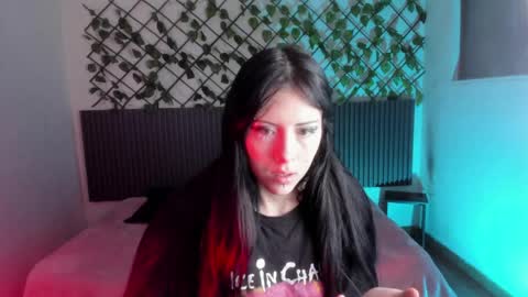 Lilith Patton  online show from 04.01.26