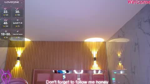 Snapshot of lilith_petit_sub chatting on 02.21.25 Lilith online show from 02.21.25