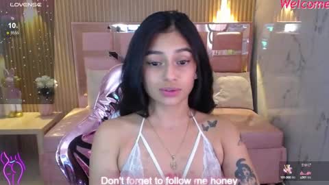 Snapshot of lilith_petit_sub chatting on 02.24.25 Lilith online show from 02.24.25