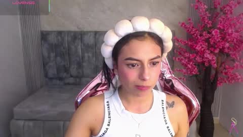 Snapshot of lilith_petit_sub chatting on 09.16.25 Lilith online show from 09.16.25