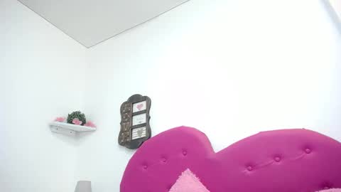 Snapshot of lilith_sm1th chatting on 02.08.25 Lilith Smith online show from 02.08.25