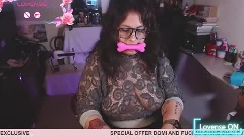 Snapshot of lilith_tyler chatting on 11.21.25 lilith_tyler online show from 11.21.25