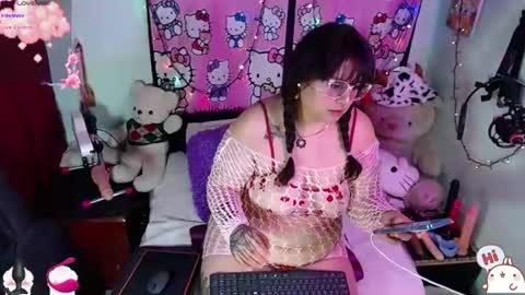 Snapshot of lilith_tyler chatting on 07.16.26 lilith_tyler online show from 07.16.26