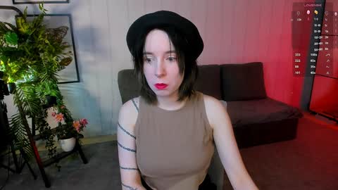 Snapshot of lilithlunna chatting on 02.06.25 Lilith online show from 02.06.25