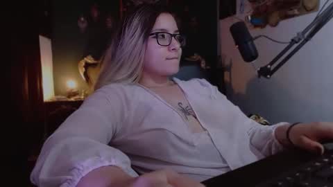 lilithmystic01 online show from 02.24.25