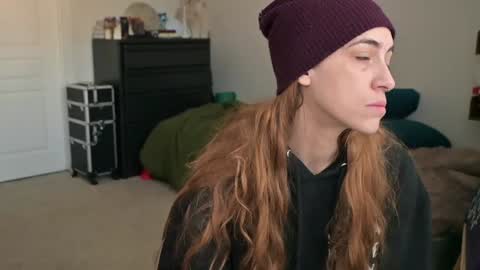 Snapshot of lilithoftrees chatting on 12.09.24 L online show from 12.09.24