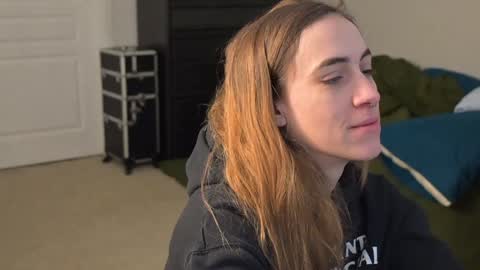 Snapshot of lilithoftrees chatting on 12.20.24 L online show from 12.20.24