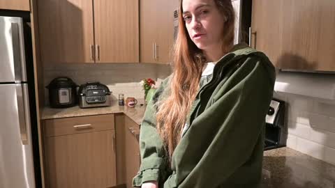 Snapshot of lilithoftrees chatting on 12.25.24 L online show from 12.25.24