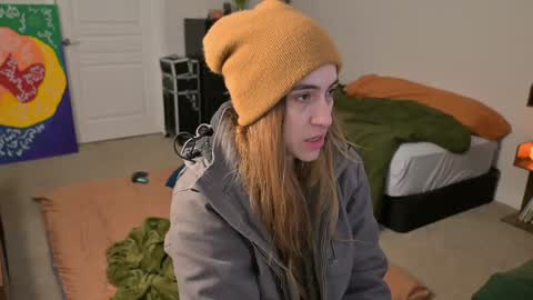 Snapshot of lilithoftrees chatting on 01.12.25 L online show from 01.12.25