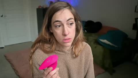 Snapshot of lilithoftrees chatting on 02.07.25 L online show from 02.07.25