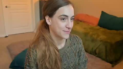 Snapshot of lilithoftrees chatting on 02.15.25 L online show from 02.15.25