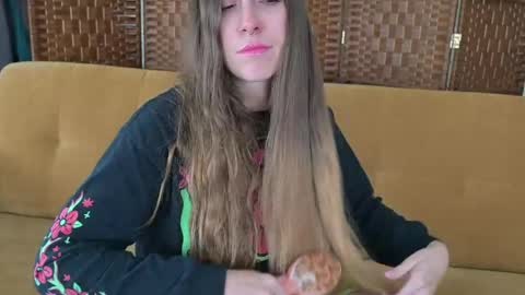 L online show from 04.06.26