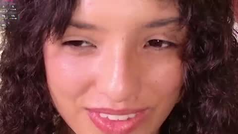 Snapshot of lilithsteinberg chatting on 07.18.26 jessi 3 online show from 07.18.26