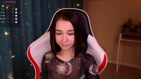 Snapshot of lilithstrangfor chatting on 12.29.24 lilithstrangfor online show from 12.29.24