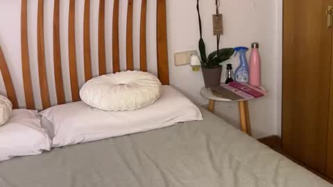 Lilith  Marco online show from 11.05.25