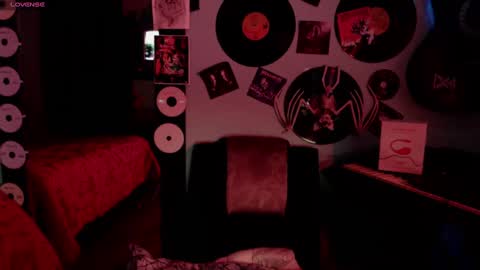 Call me Lilith online show from 10.12.25