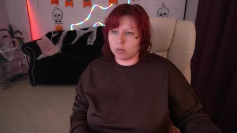 Snapshot of liliyamoon chatting on 11.01.25 Liliya online show from 11.01.25