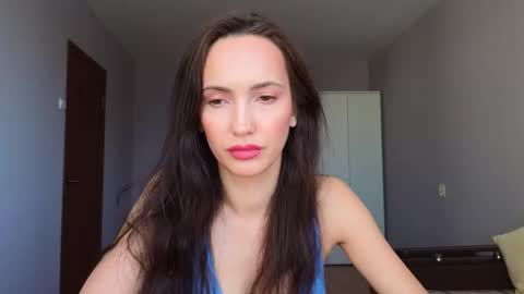 Lillian online show from 02.11.26