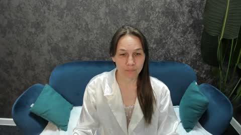 lillian_white1 online show from 03.03.25