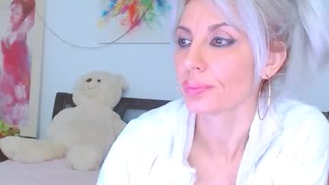 Lara online show from 01.31.26