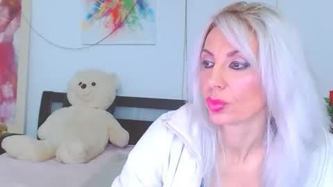 Lara online show from 02.14.26