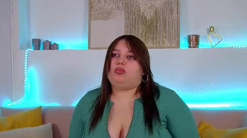 LillianHaig online show from 03.04.25