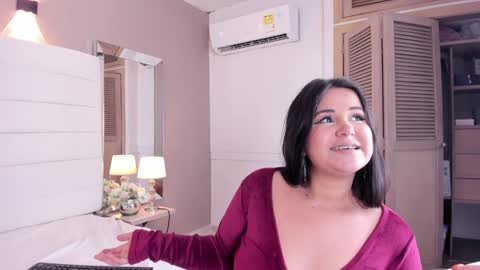 Snapshot of lilly_2809_ chatting on 01.26.25 Lizeth follow me in my igimlilycute 3 online show from 01.26.25