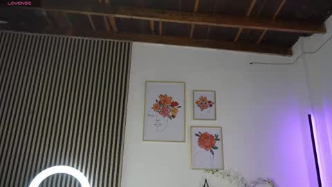 Sofia online show from 10.19.25